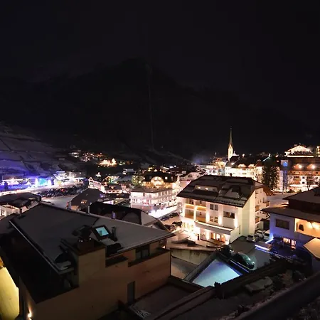 Garni Dorfblick Oda ve Kahvaltı Ischgl